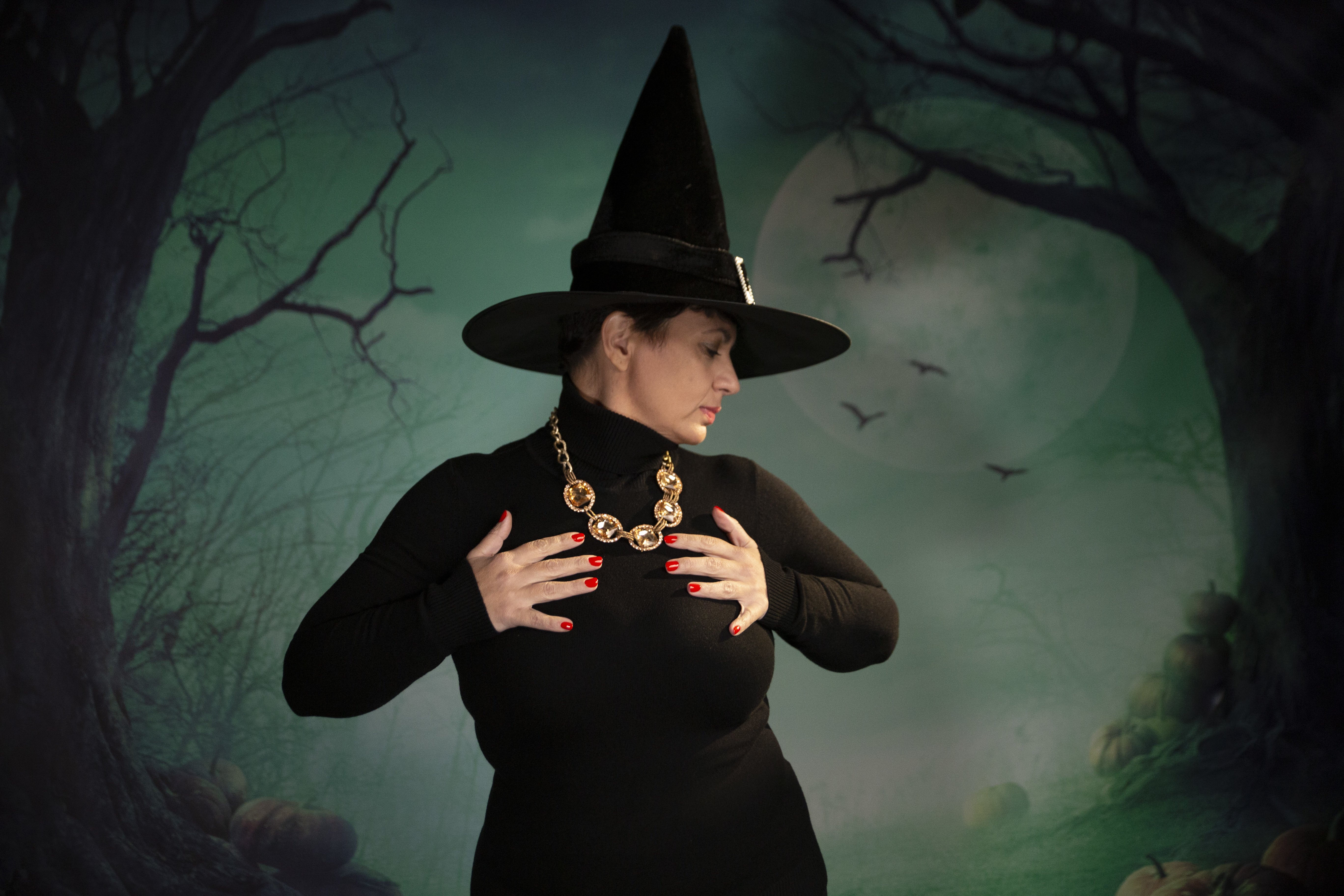 JuliaWinslet photo 32