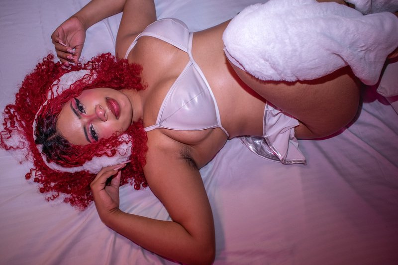 IdunBrunette photo 22