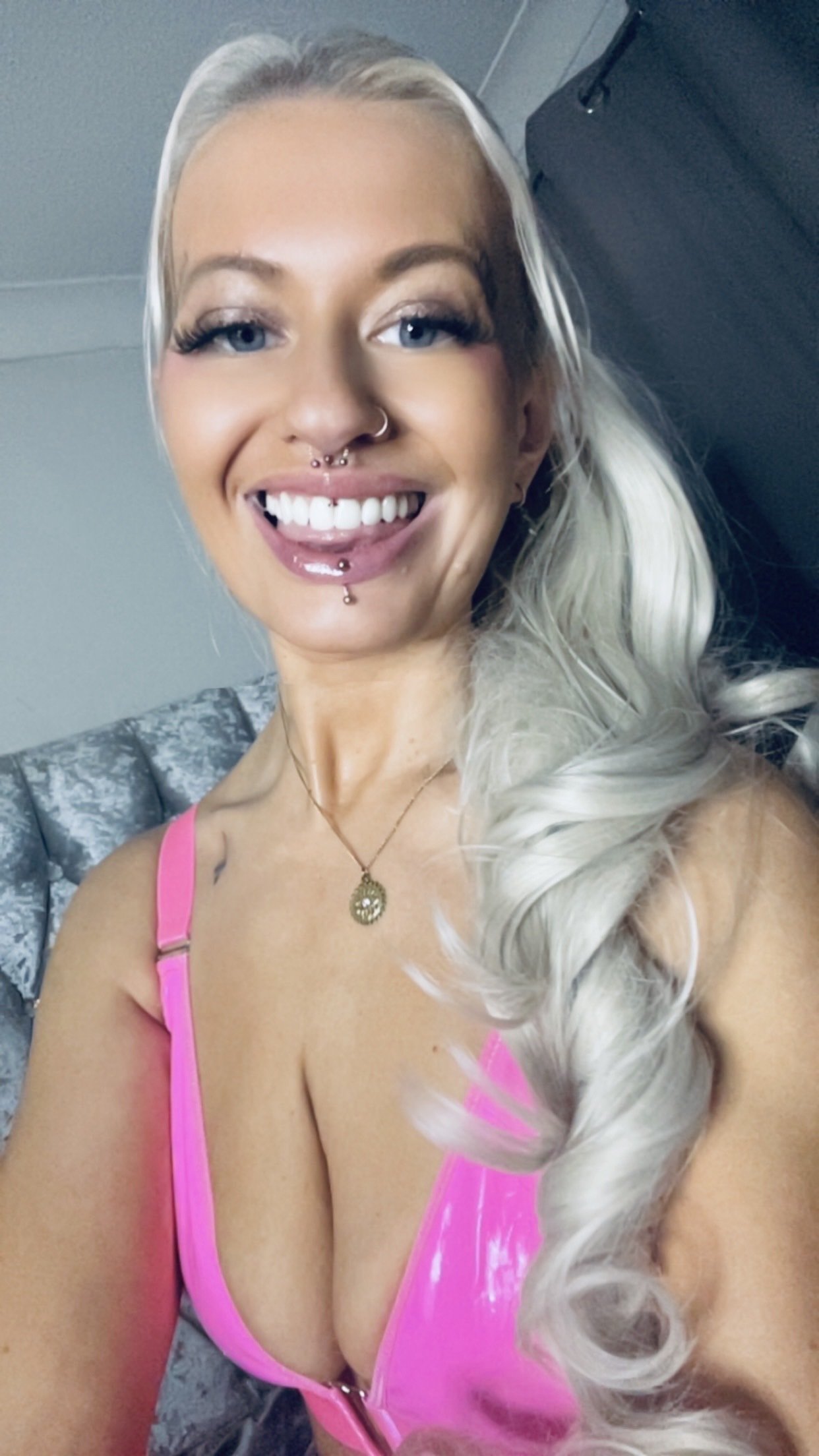 BabeBeth40 photo 14