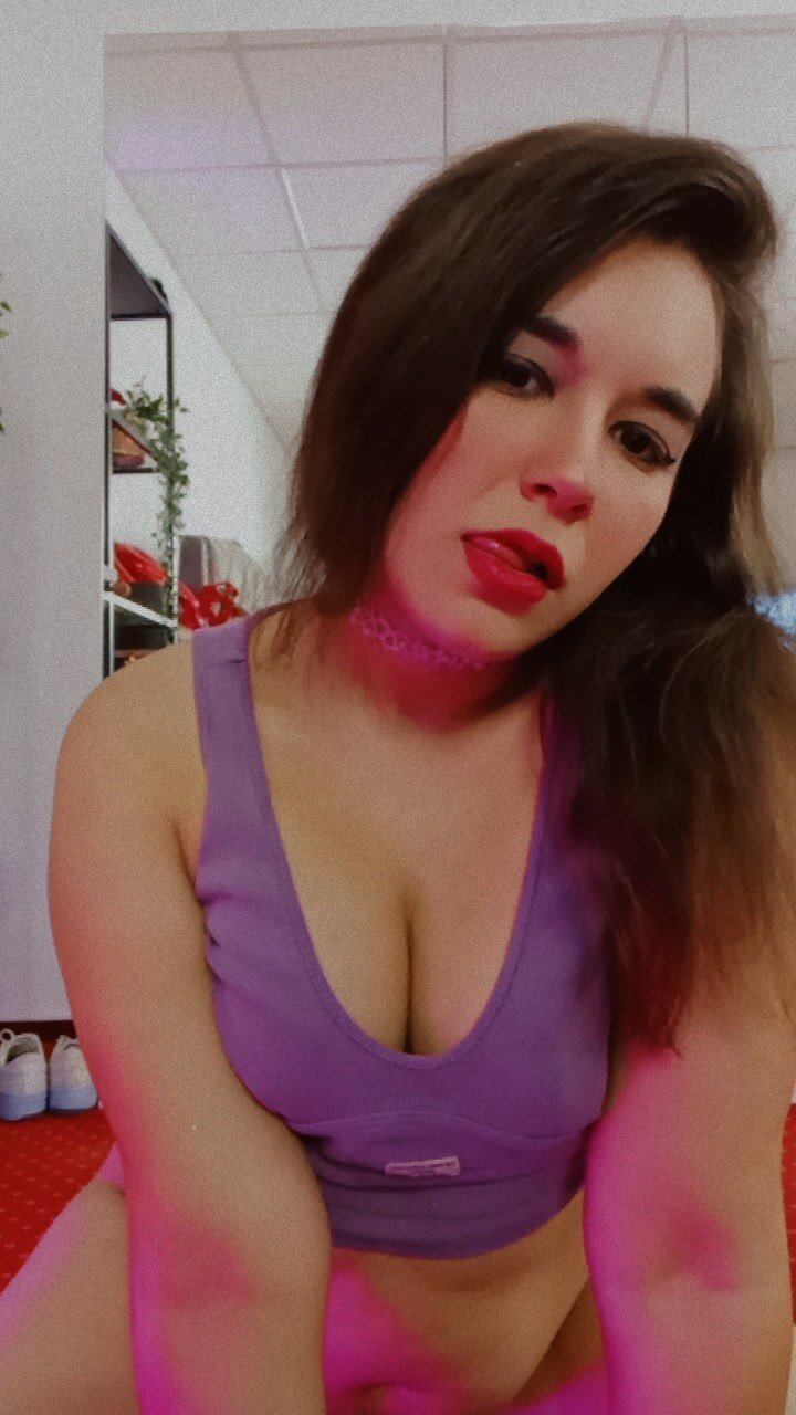 LolaButtie photo 33