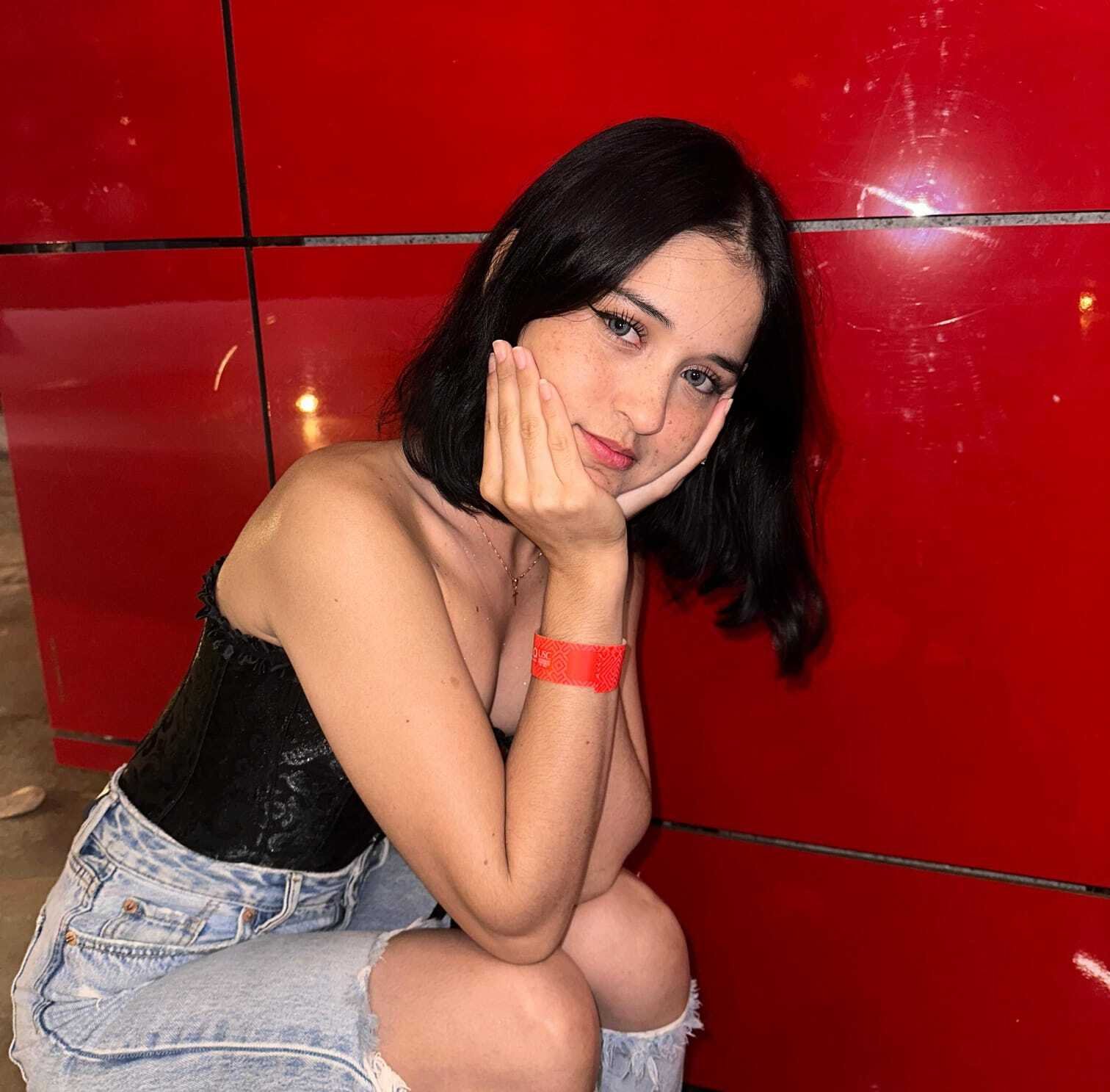 SophieeJacobs photo 19