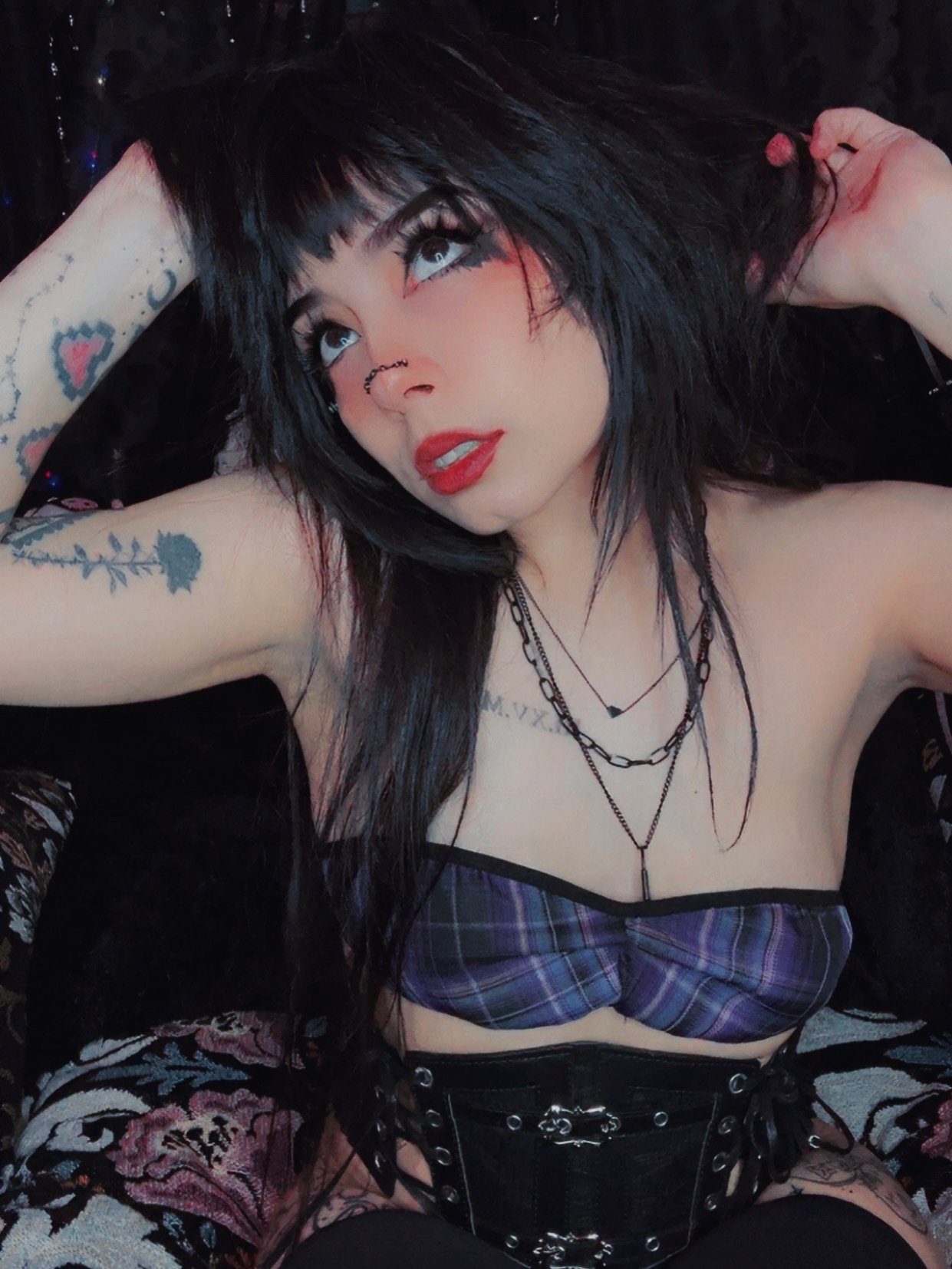 messynessyy photo 16