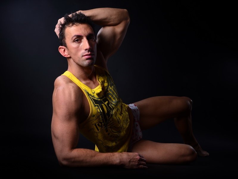 CockyHunk photo 14