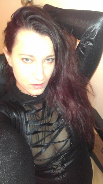 SaraSwirls photo 20