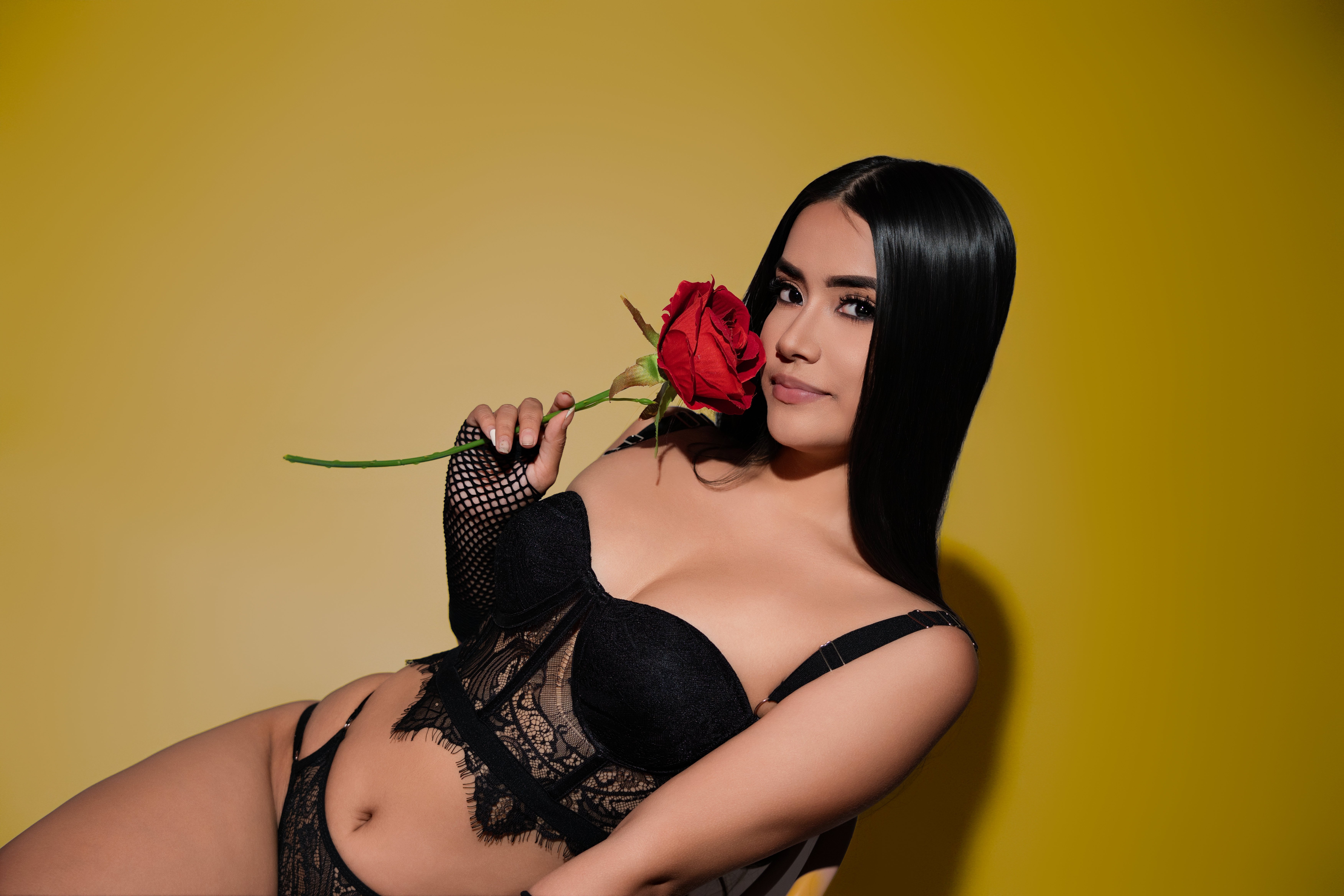 VioletGomez photo 5