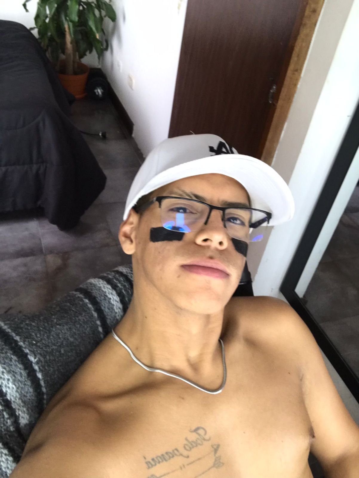 Jhonnbooy photo 16