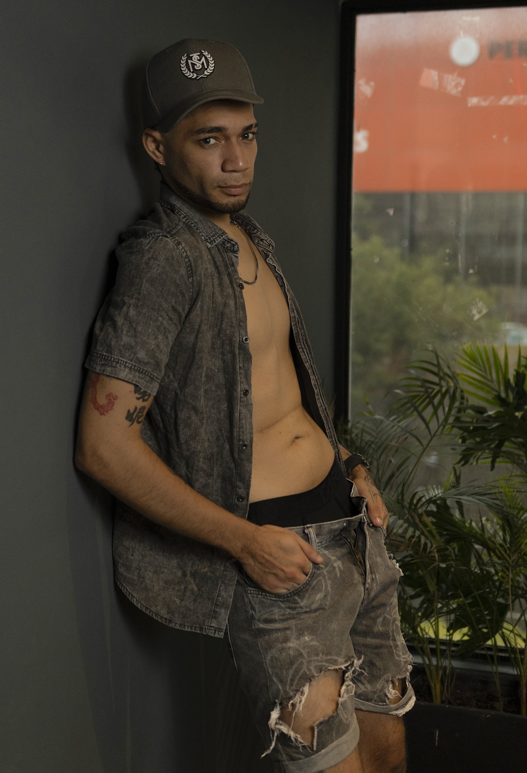 Daniel_huge22 photo 16