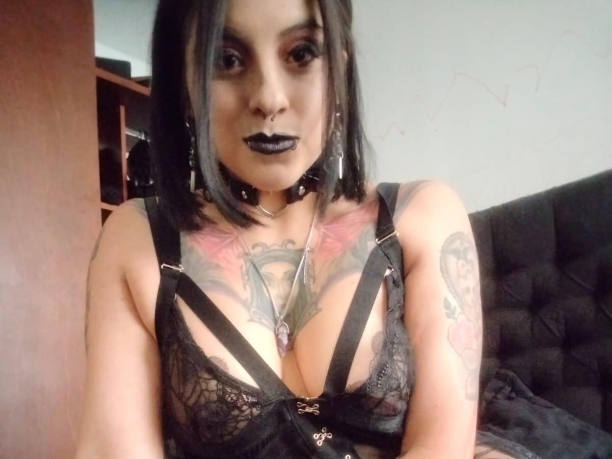WickedAlice photo 12