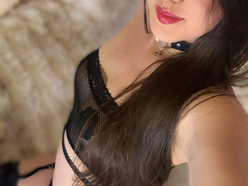 Camiila photo 49