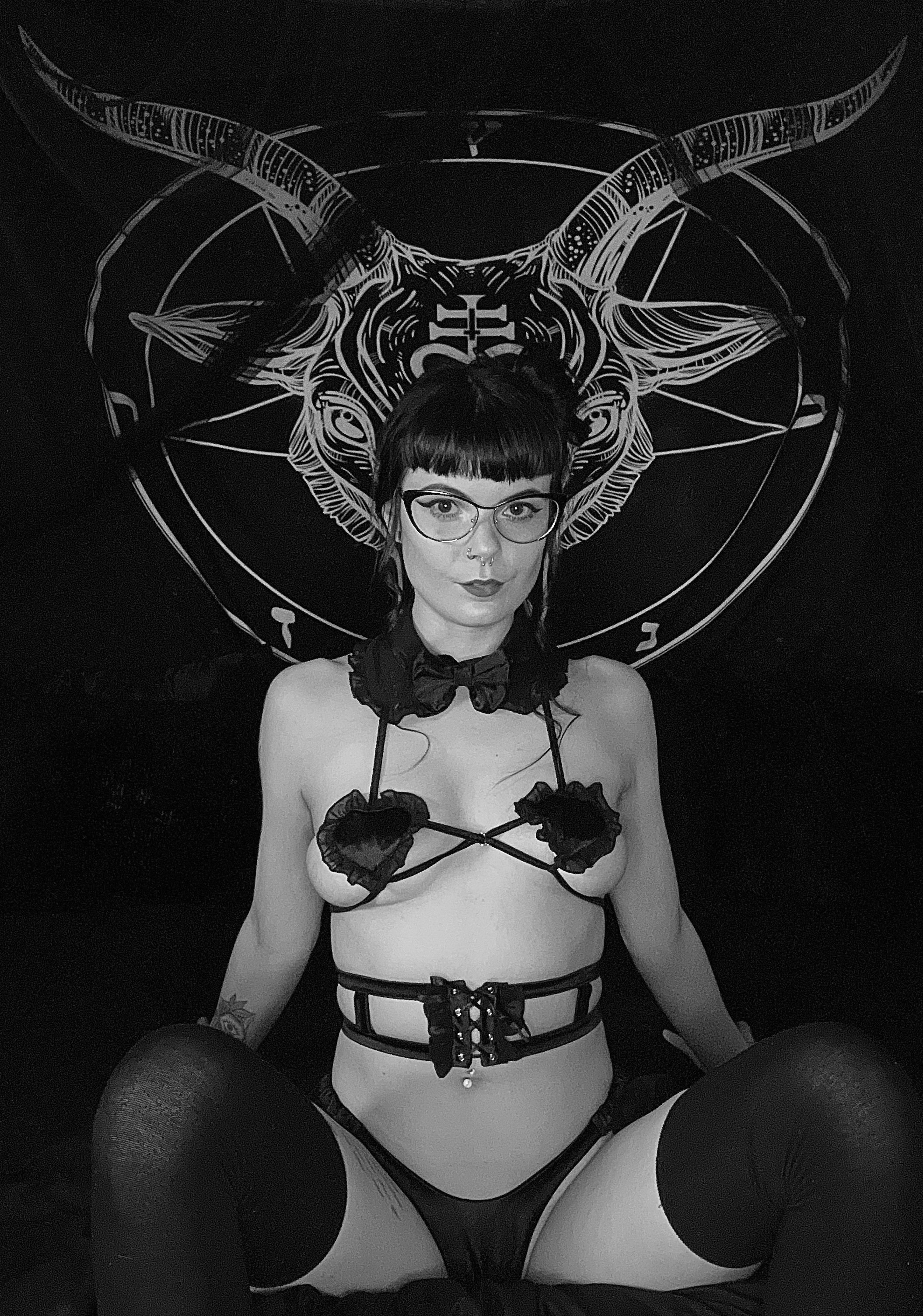 BettiePainXO photo 98