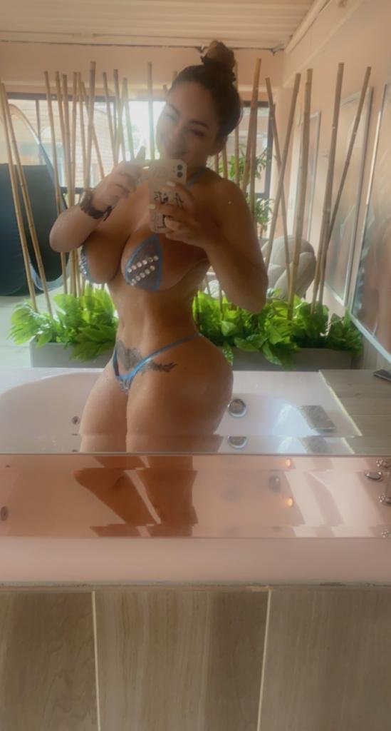 AmberDisny photo 1