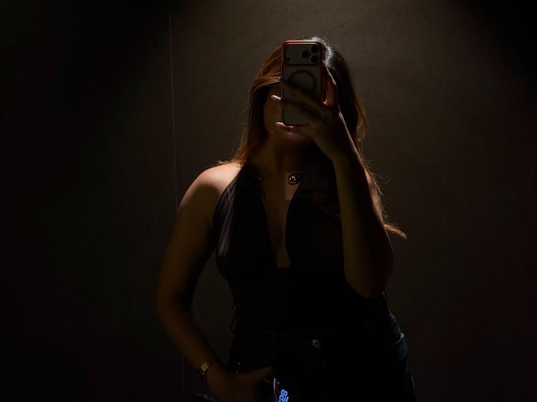 Aahna photo 1