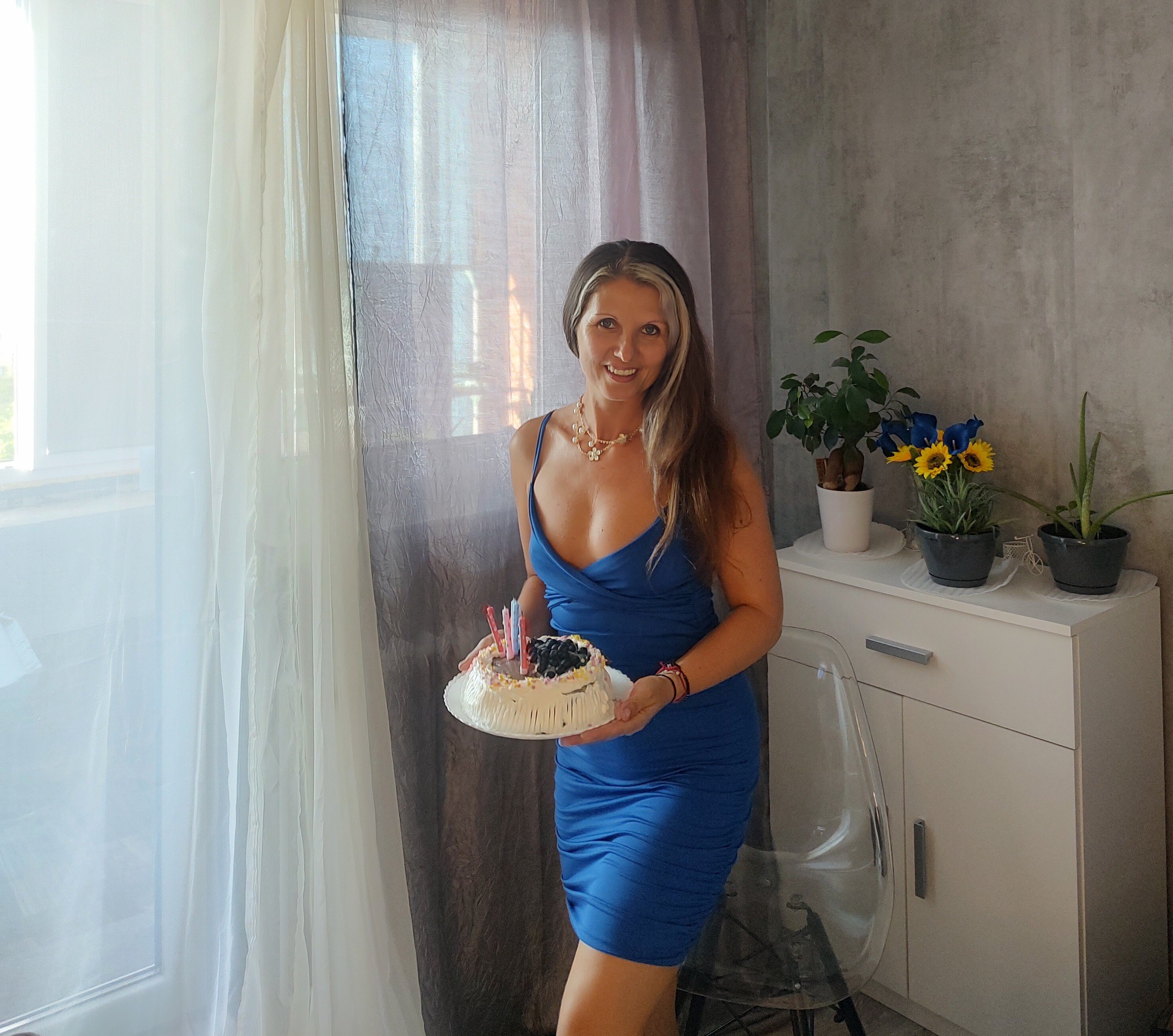 EmaStar photo 50