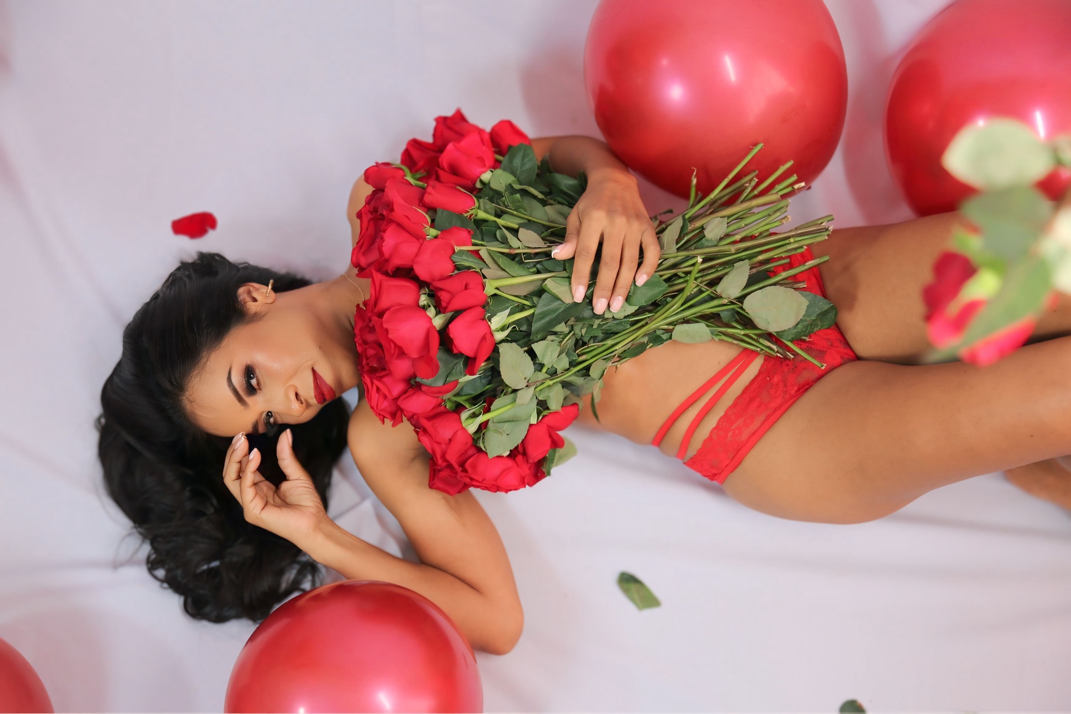 Luisa_Milf photo 11
