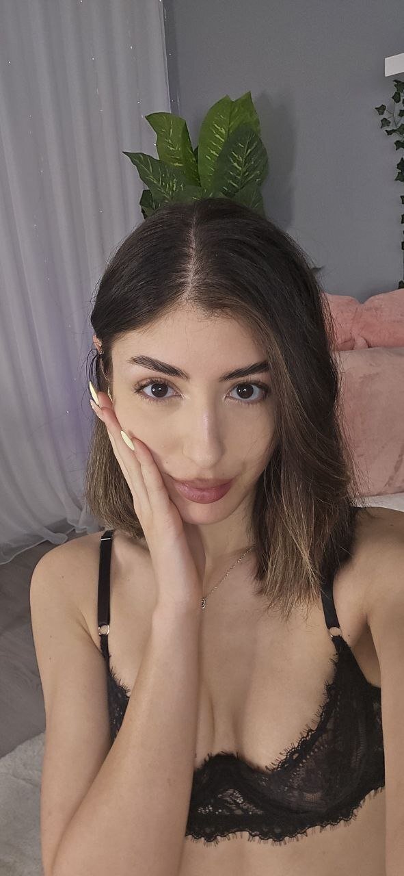 CelestialChloe photo 52