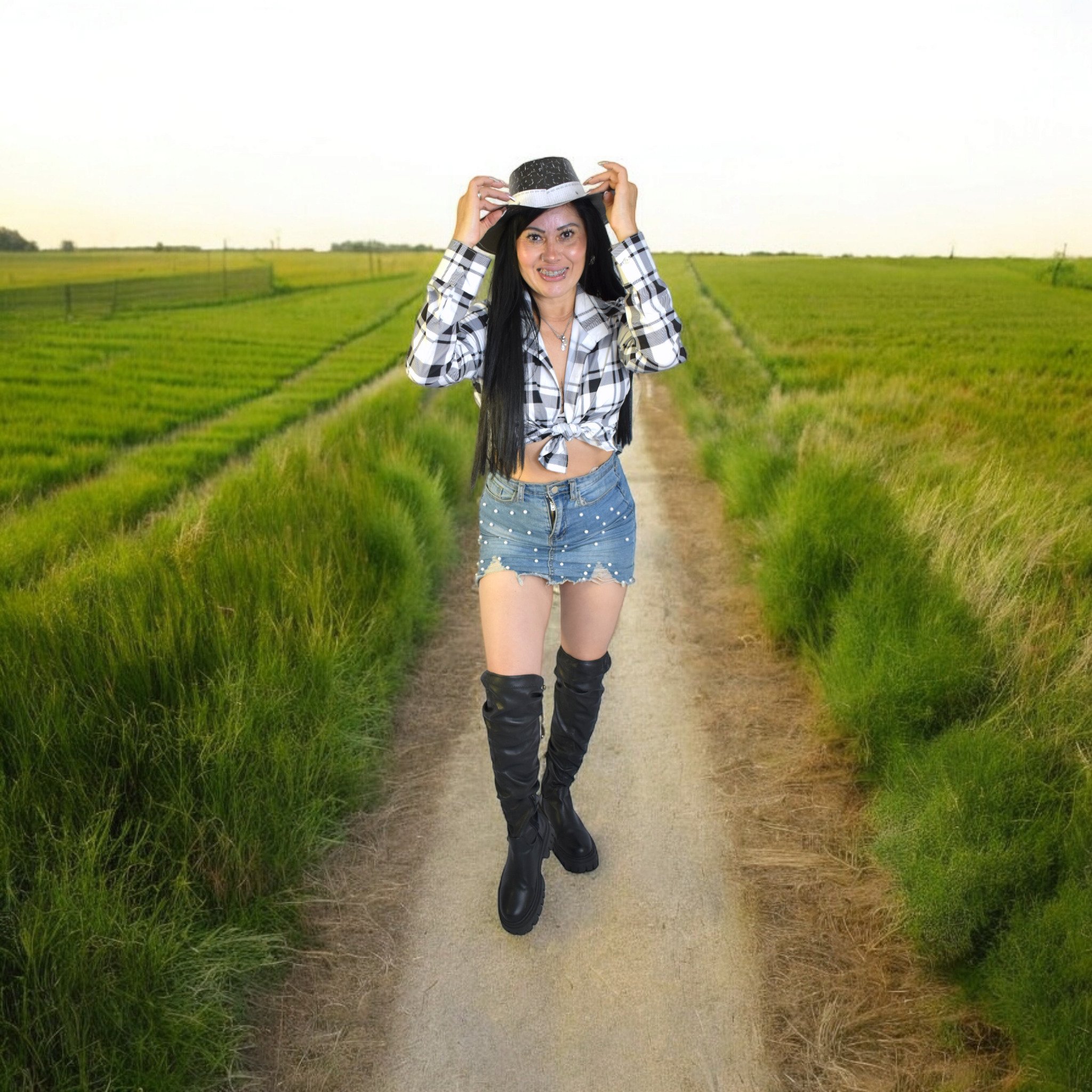 TaniaMature photo 61