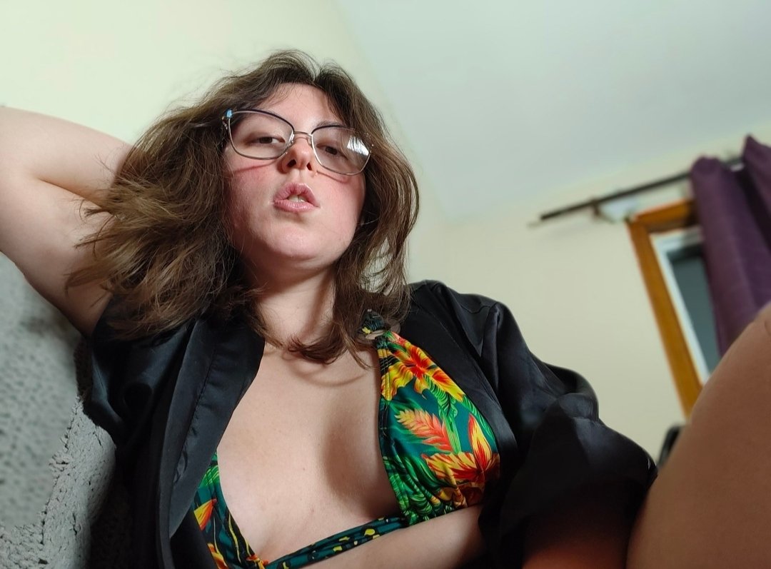 HazelSincaid photo 8