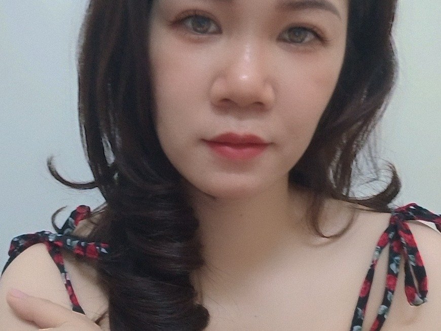 KielyBae photo 1