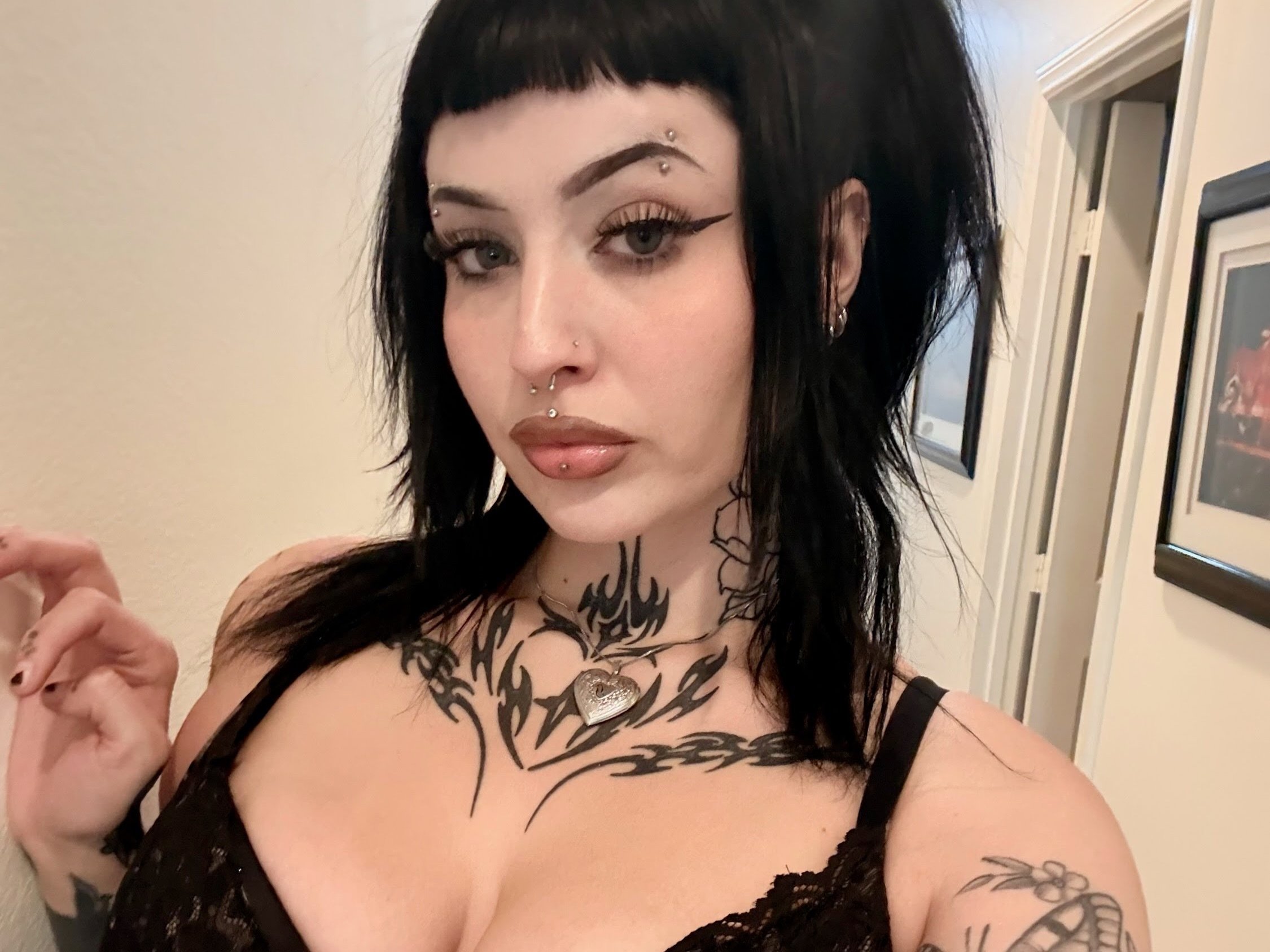Pixie_Poison photo 1