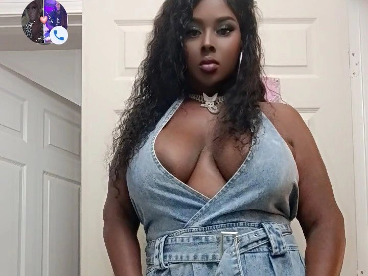 BustyBunny00 photo 1