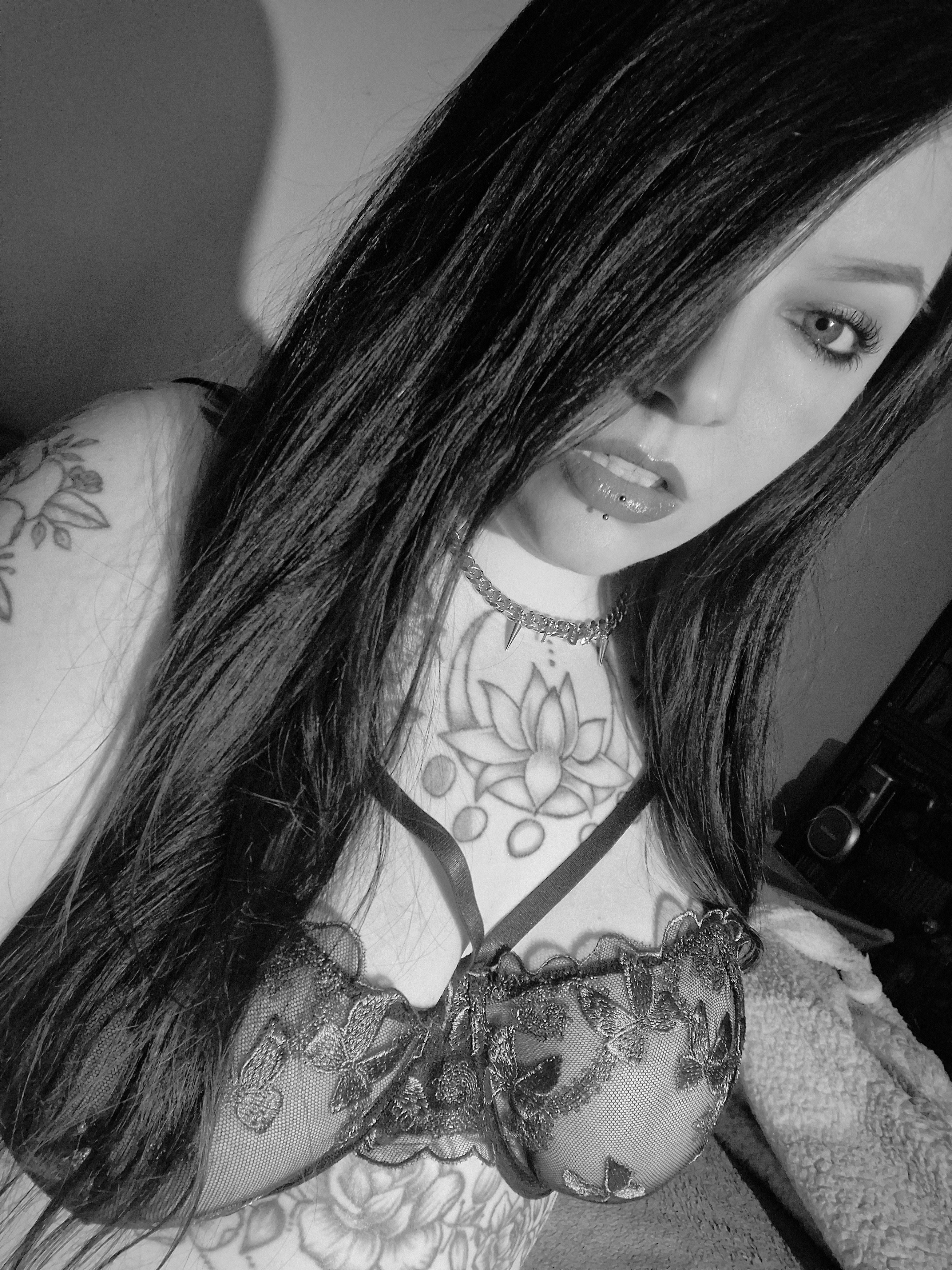 Gothiccbxby photo 19