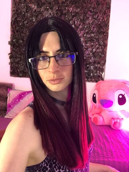 EVELYNNN18 photo 1