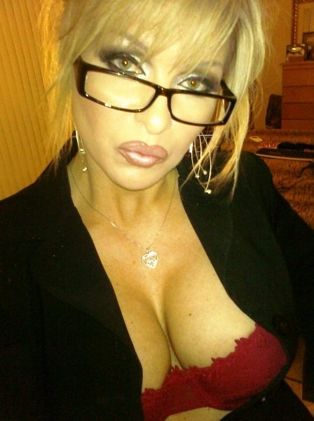 TyleneBuck photo 2