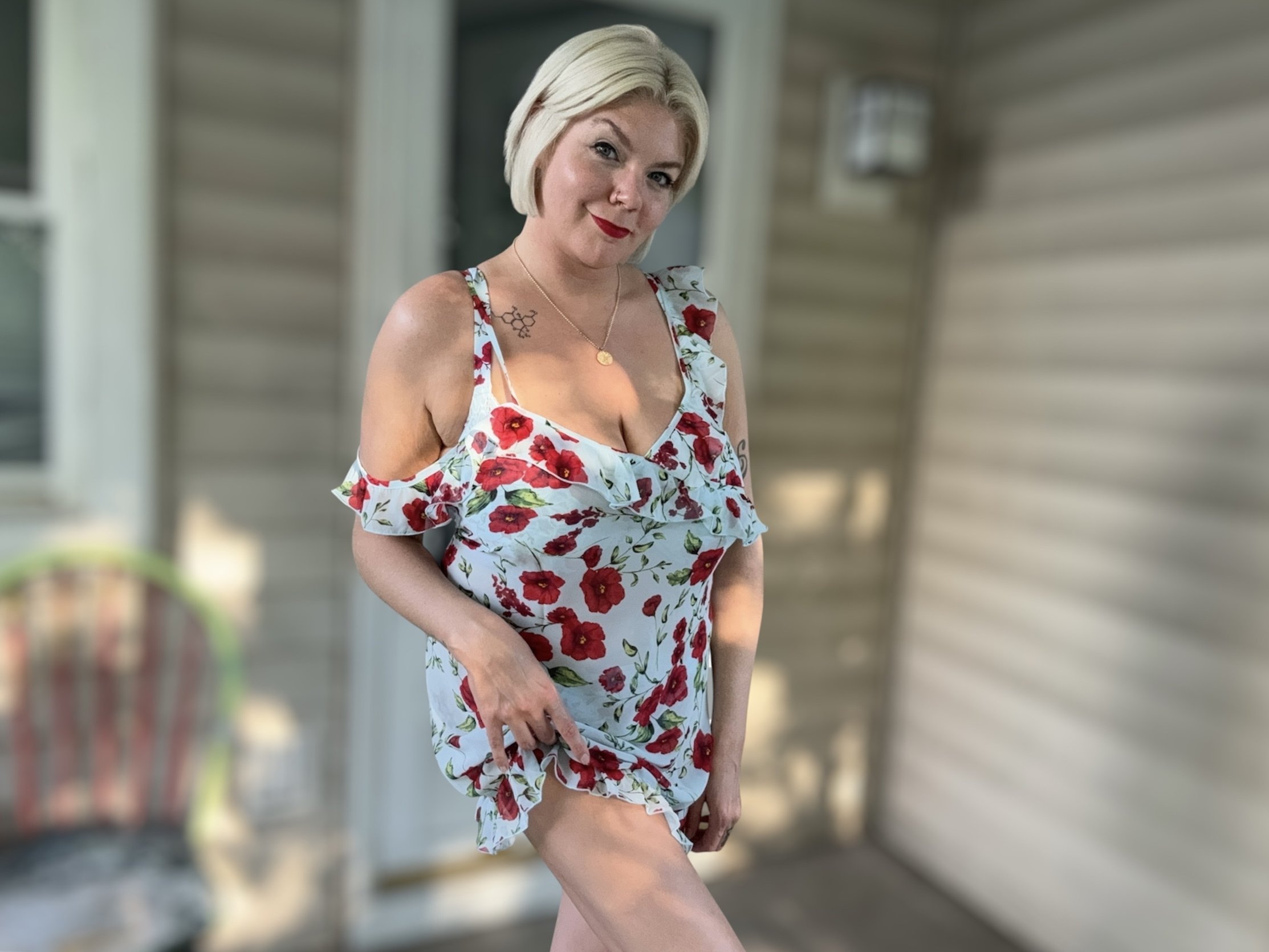 GoddessPoppy photo 28