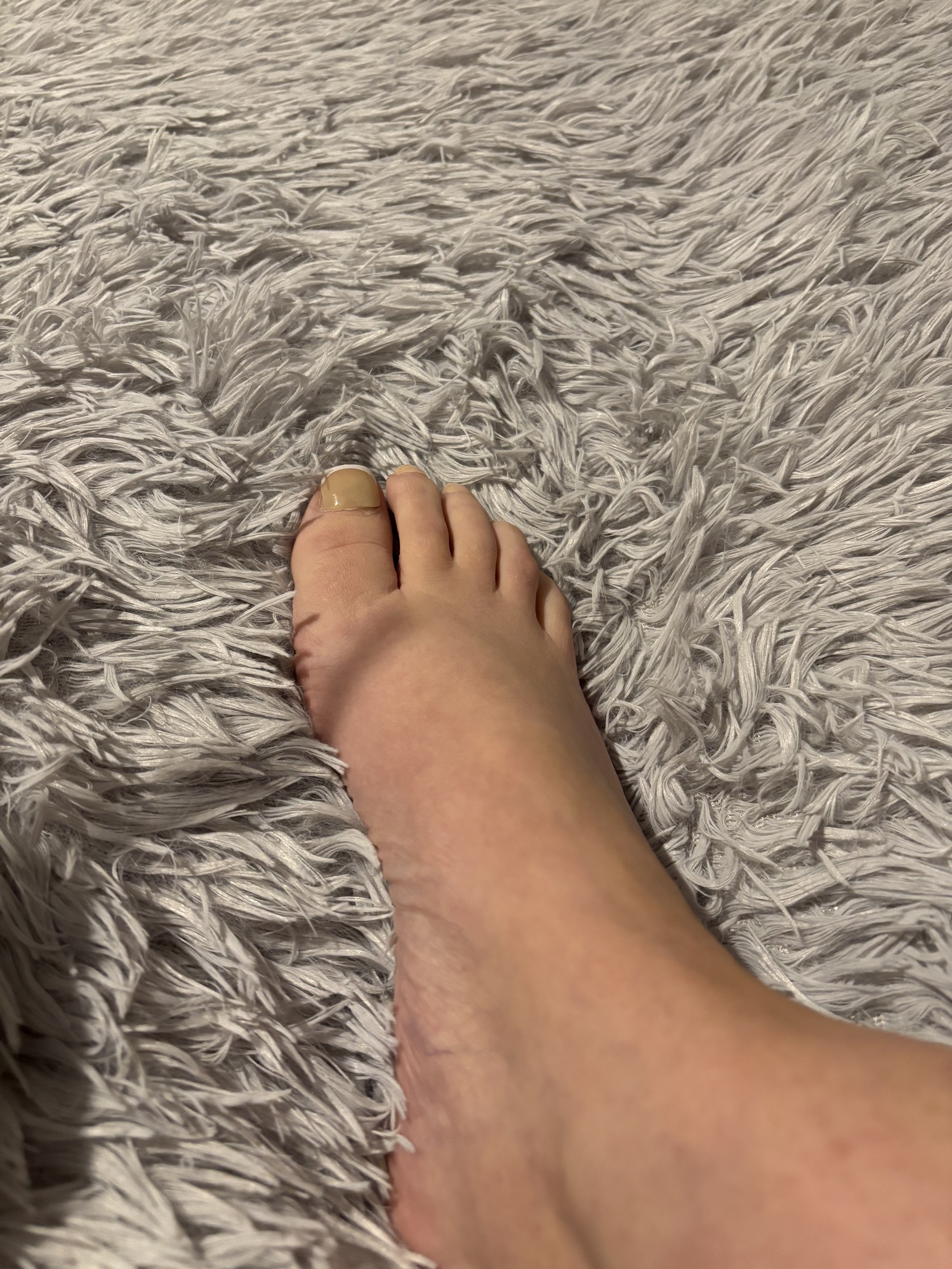 Curlyblonde22 photo 3