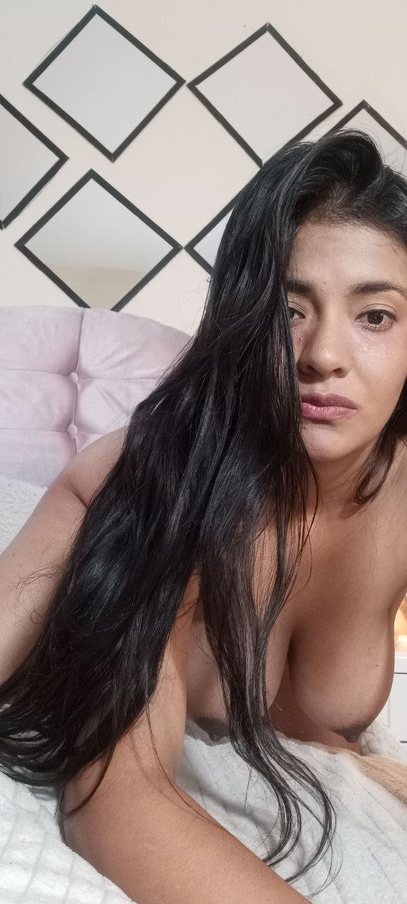 ArianithaaXoX photo 77