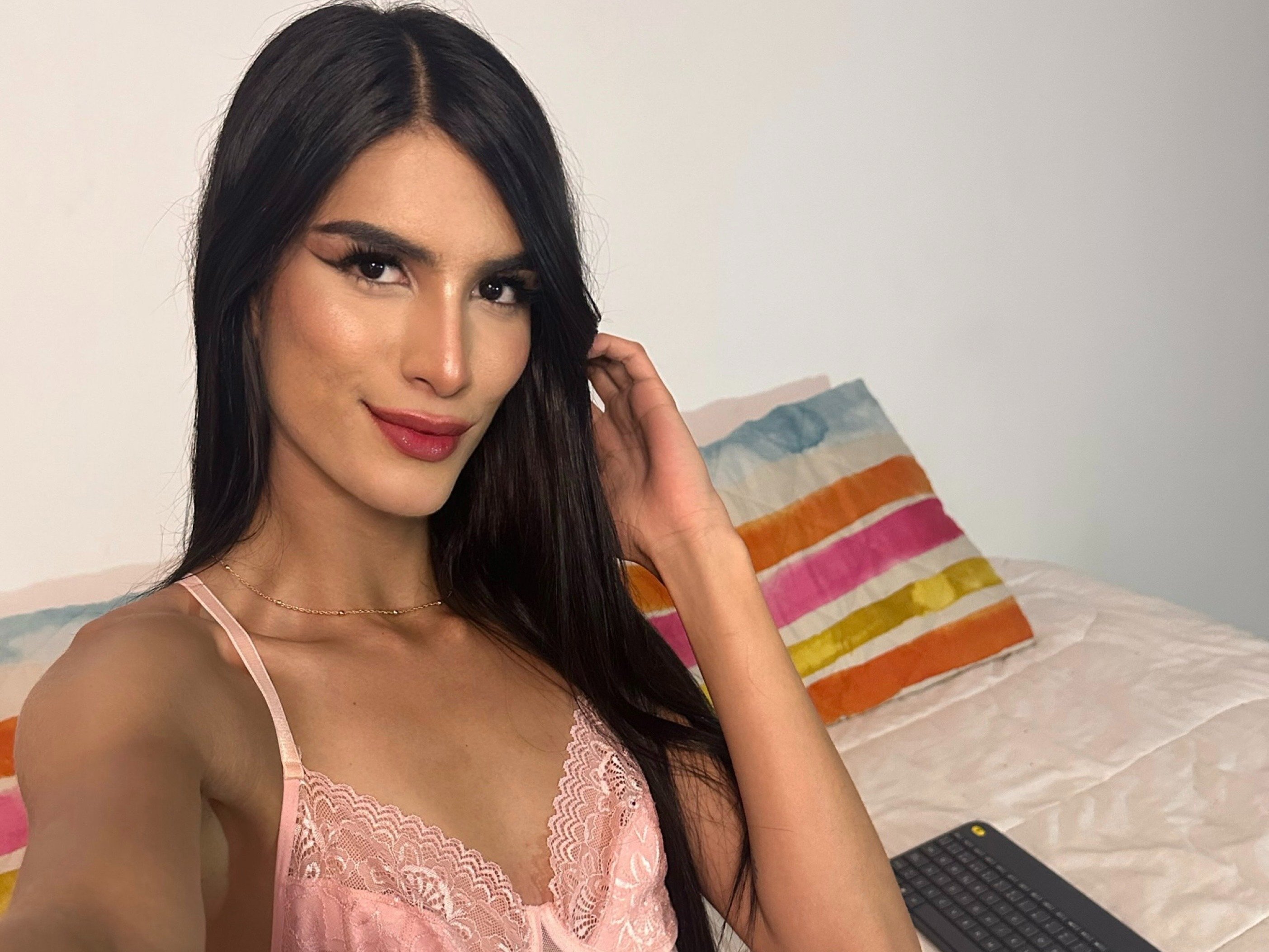 Lovely_bella19 photo 1